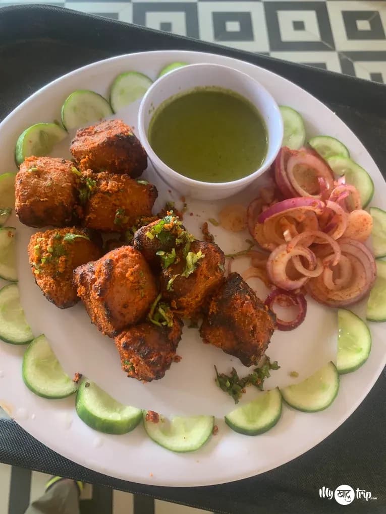 Raghuveer Haveli Restaurant — photo 2