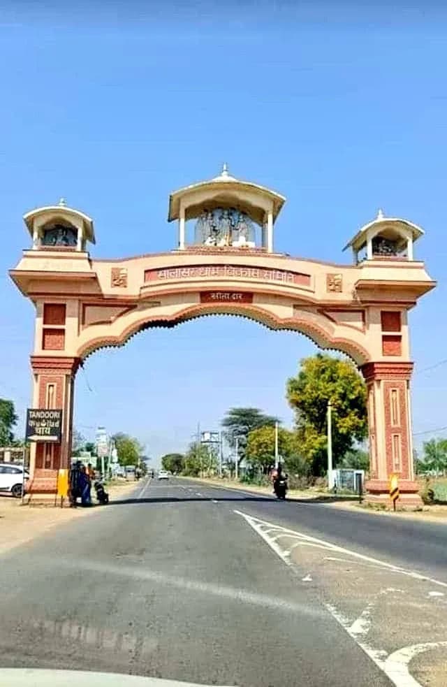 Khatu Shyam to Salasar Balaji to Sawariya Seth Tour photo 3